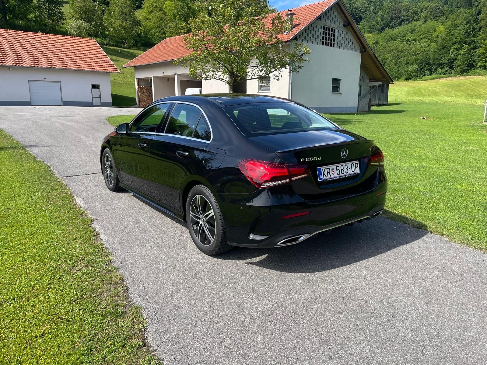 Mercedes-Benz A-klasa 200d AMG paket, limousine, očuvan!, fotografija 7