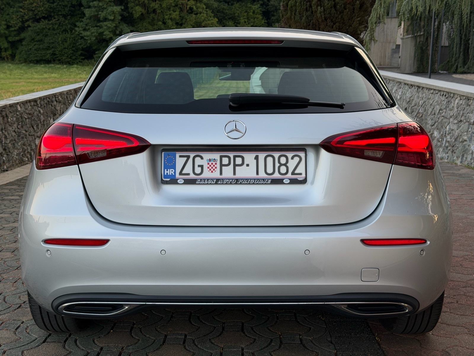 Mercedes-Benz A-klasa 200d,FACELIFT,PROGRESSIVE,LED,NAV,KAM,SERVISNA, fotografija 6