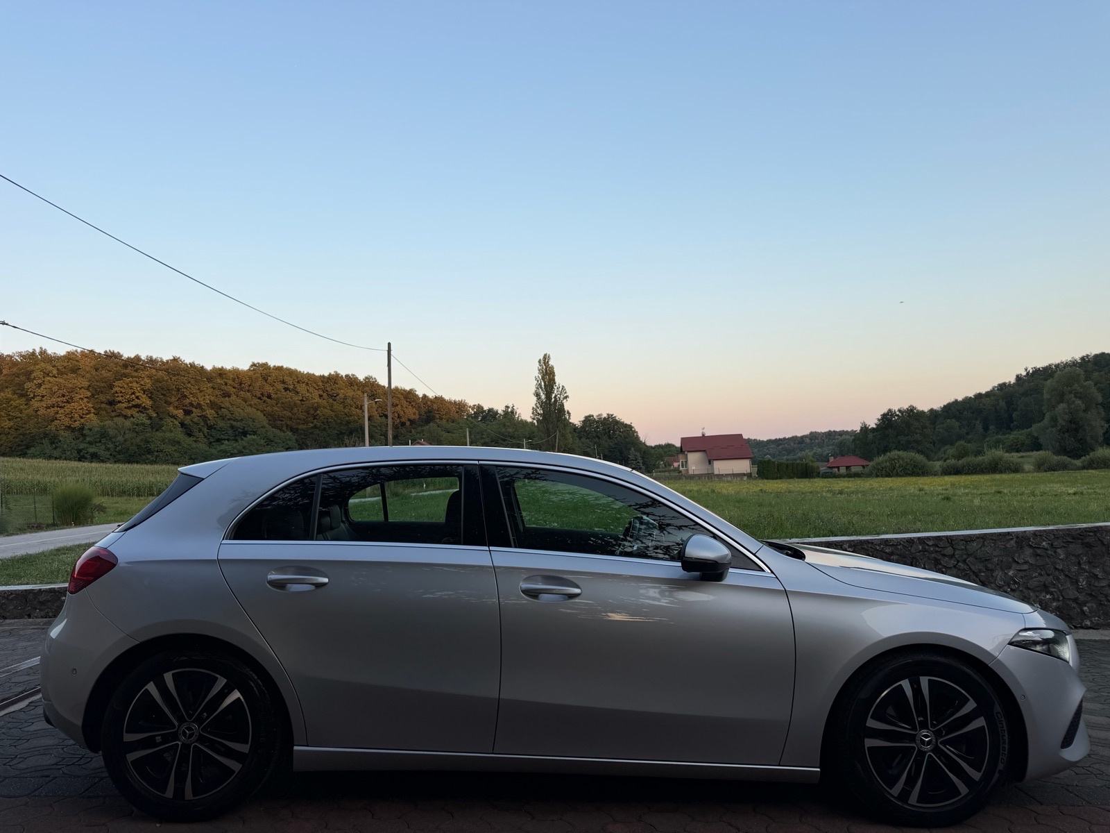 Mercedes-Benz A-klasa 200d,FACELIFT,PROGRESSIVE,LED,NAV,KAM,SERVISNA, fotografija 8