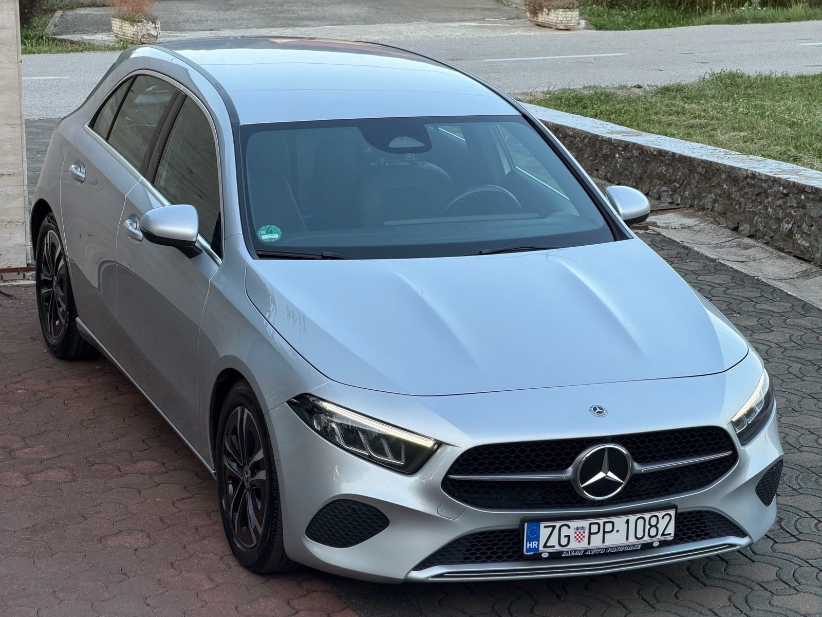 Mercedes-Benz A-klasa 200d,FACELIFT,PROGRESSIVE,LED,NAV,KAM,SERVISNA, fotografija 9