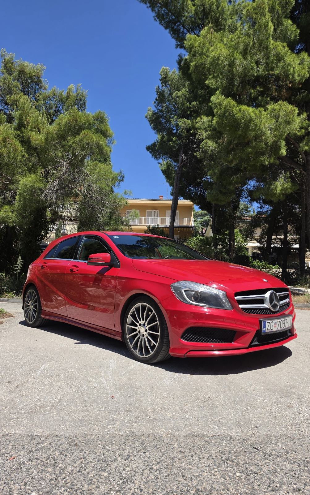 Mercedes-Benz A-klasa 220 CDI, AMG, automatik, pogled izvana - slika 1