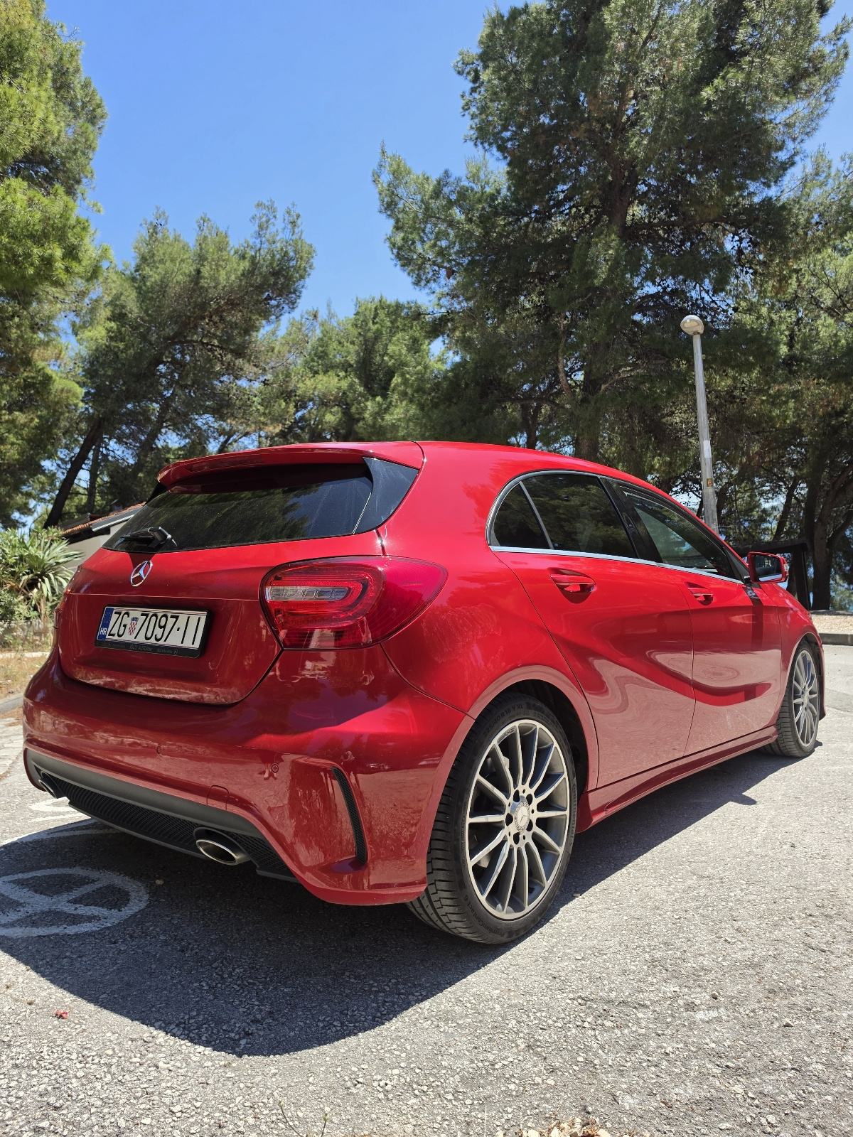 Mercedes-Benz A-klasa 220 CDI, AMG, automatik, pogled izvana - slika 4
