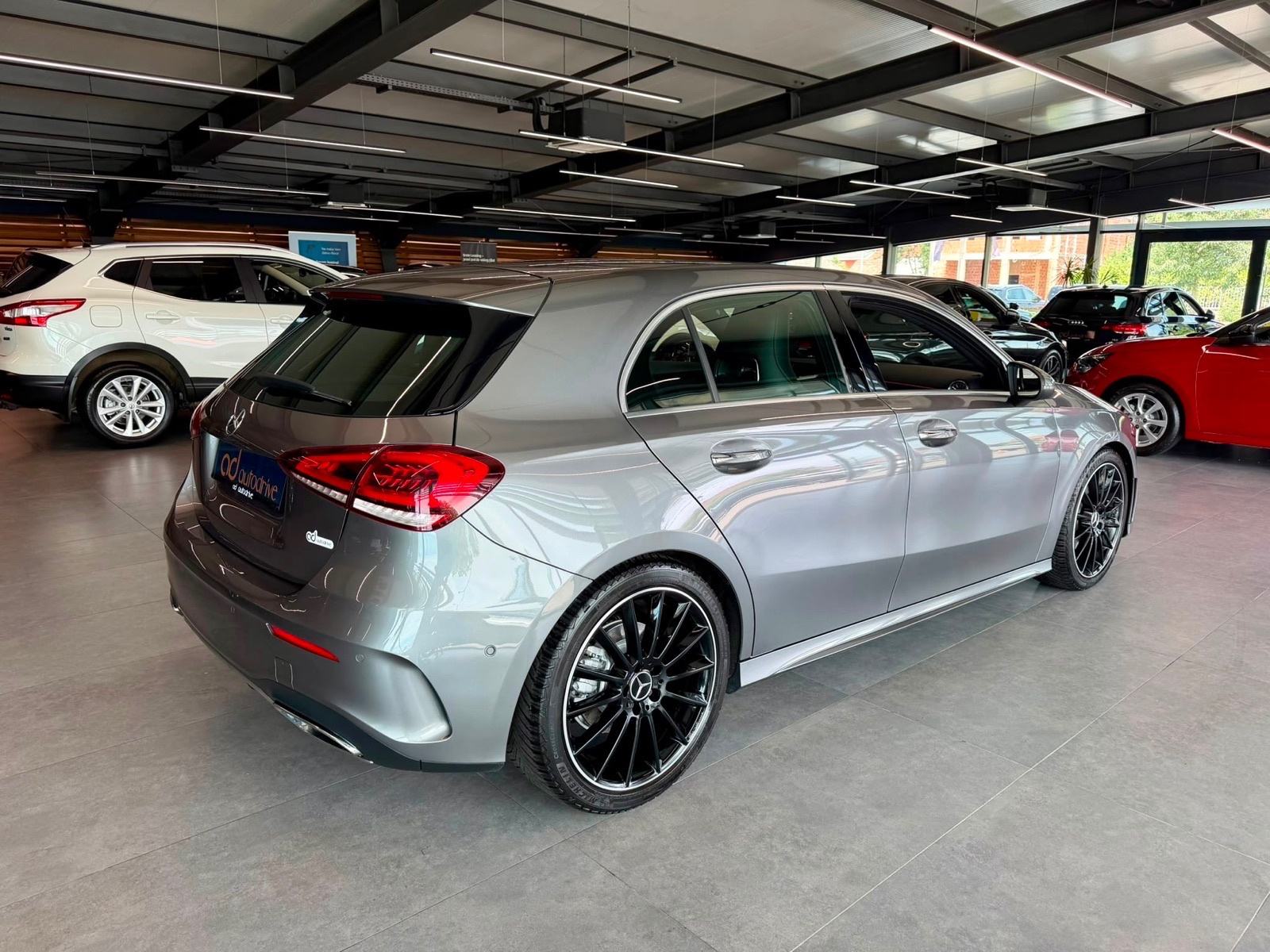 Mercedes-Benz A-klasa 220 d AMG NAVI • VIRTUAL • ALU19" • LEASING, fotografija 7