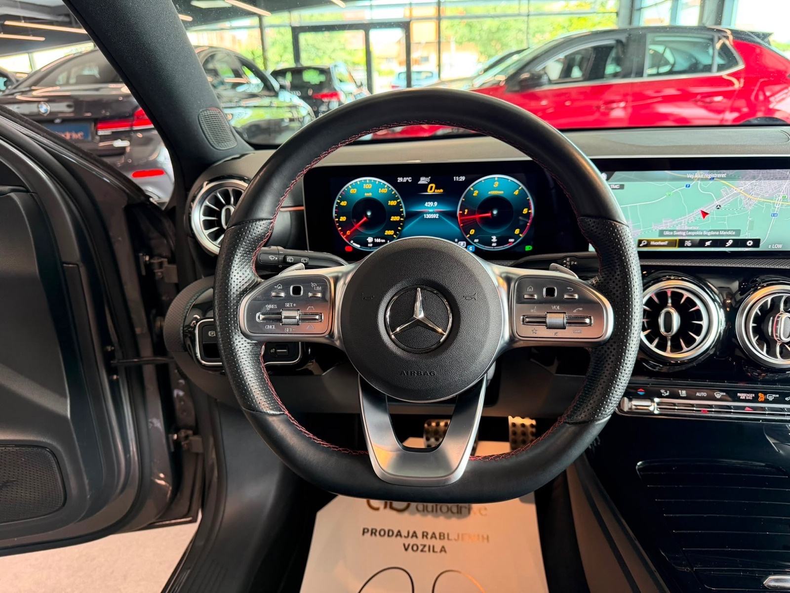 Mercedes-Benz A-klasa 220 d AMG NAVI • VIRTUAL • ALU19" • LEASING, fotografija 18