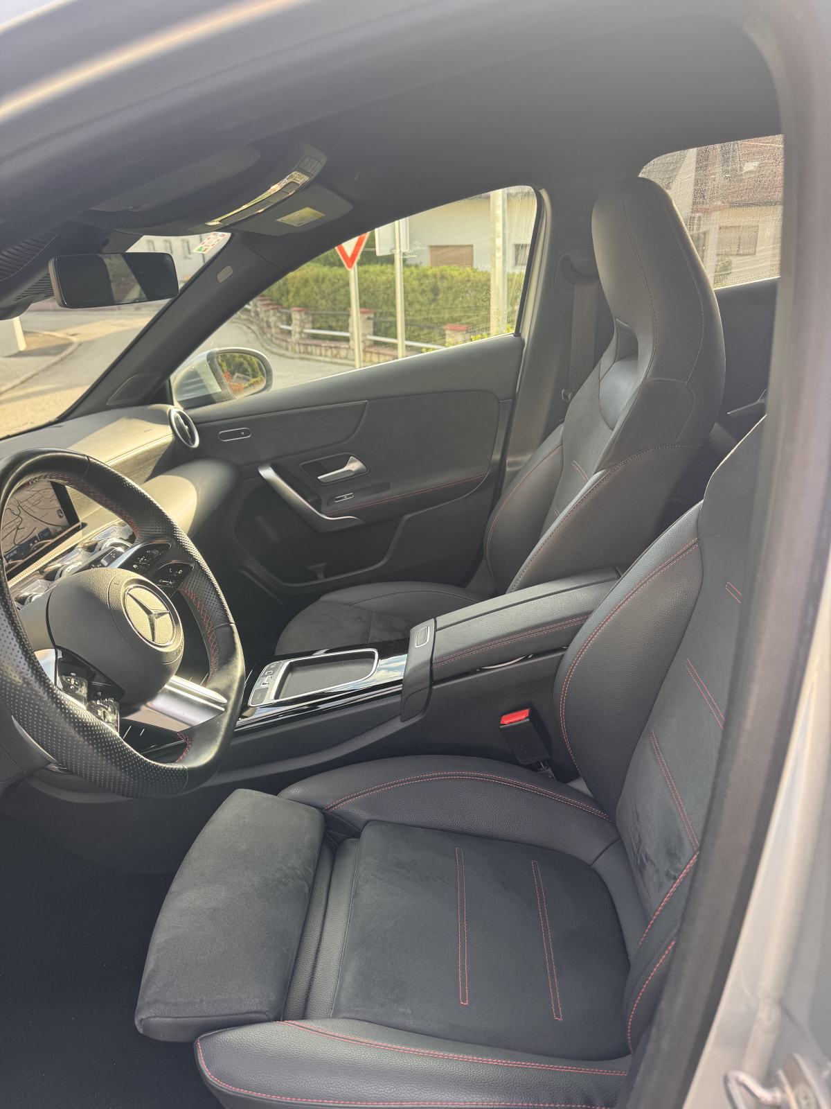 Mercedes-Benz A-klasa 220 d 190 ks, fotografija 8