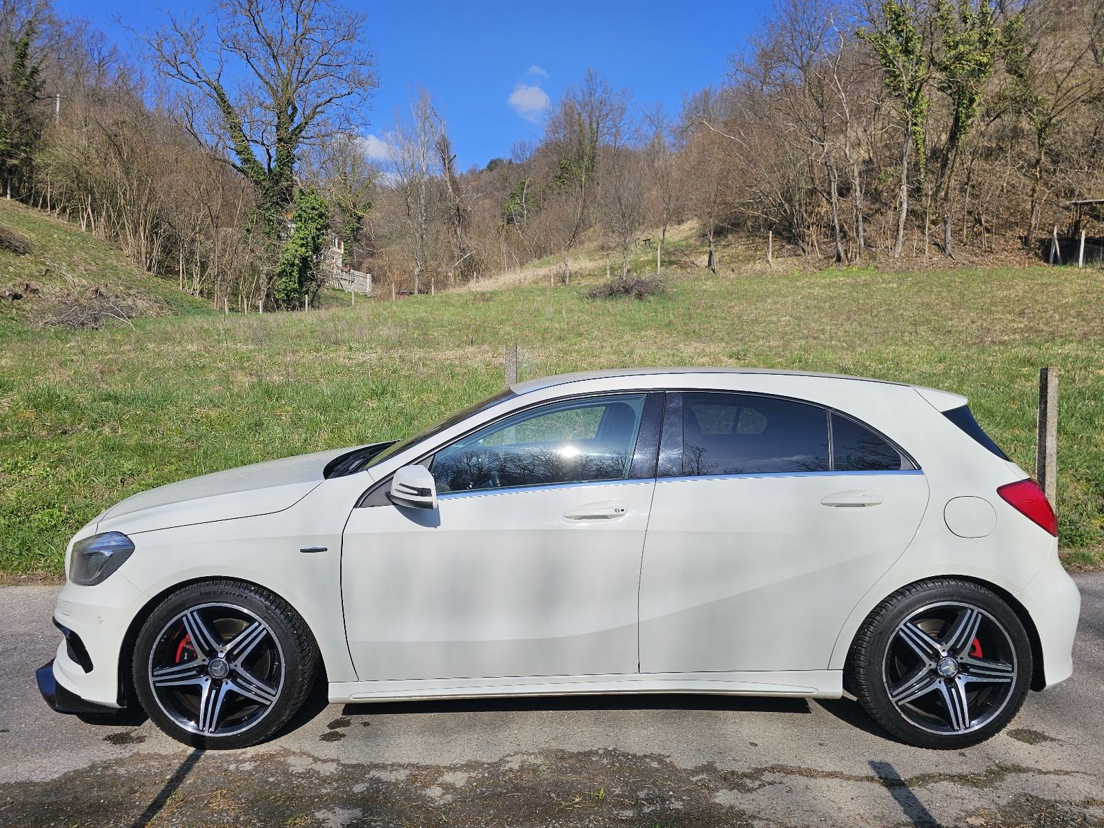 Mercedes-Benz A-klasa 250 AMG Sport automatik 211konja, fotografija 4