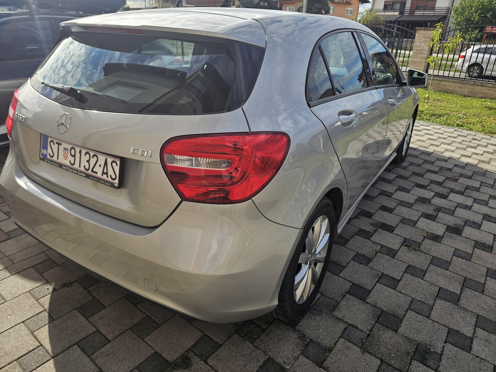 Mercedes A-klasa A160, Registriran 06/2027, fotografija 5