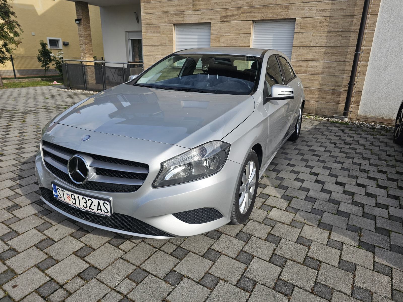 Mercedes A-klasa A160, Registriran 06/2027, fotografija 6