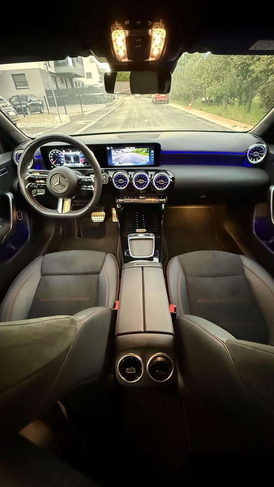 Mercedes-Benz A-klasa Limuzina AMG, FACELIFT,KAMERA, ALCANTARA,KEYLESS, fotografija 7