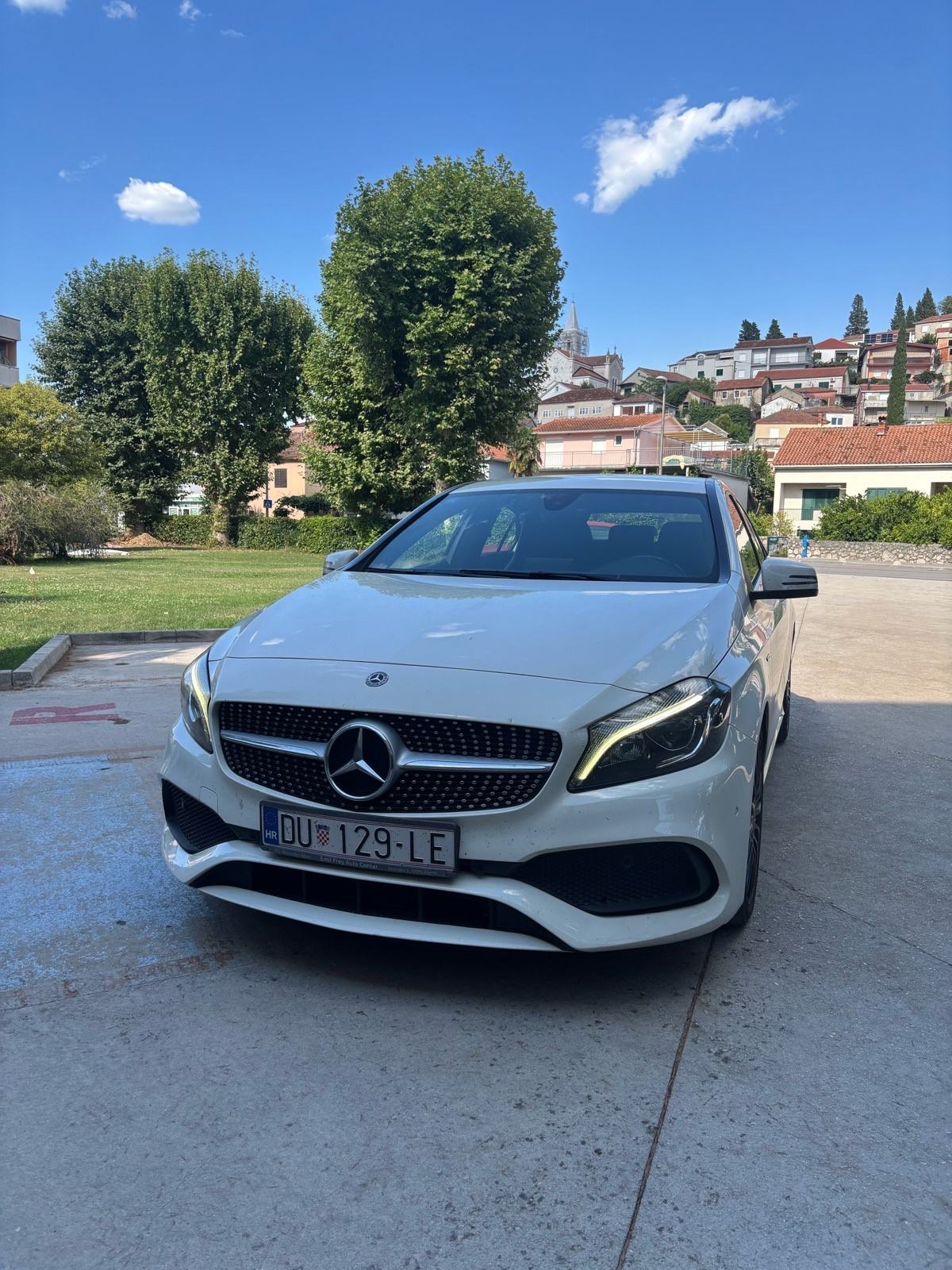Mercedes-Benz A-klasa A 180 automatik, pogled izvana - slika 3