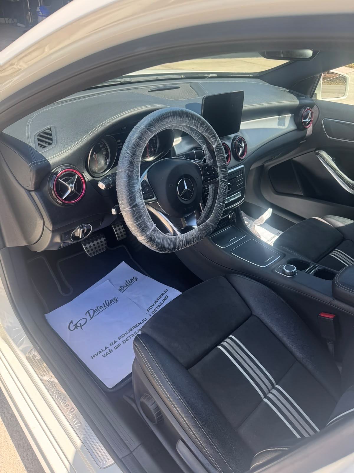Mercedes-Benz A-klasa A 180 automatik, fotografija 12