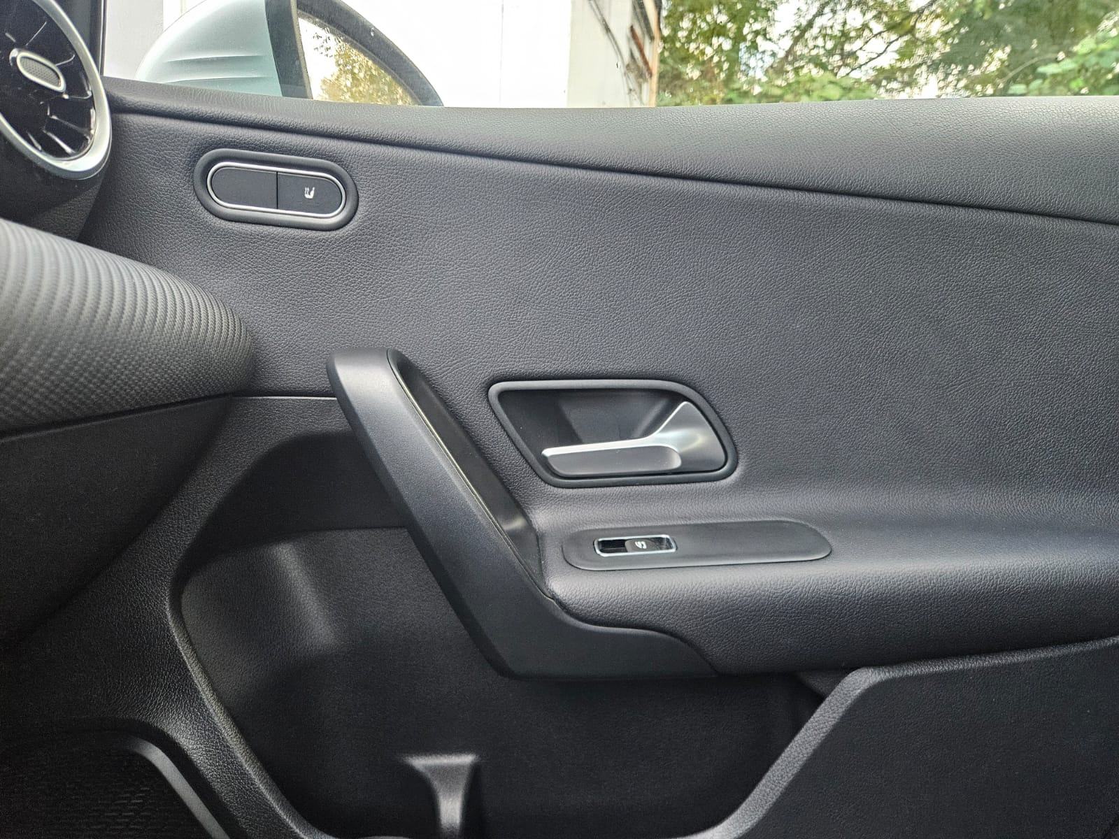 Mercedes-Benz A-klasa A 180 D AUTOMATIC XENON KOZA, fotografija 10
