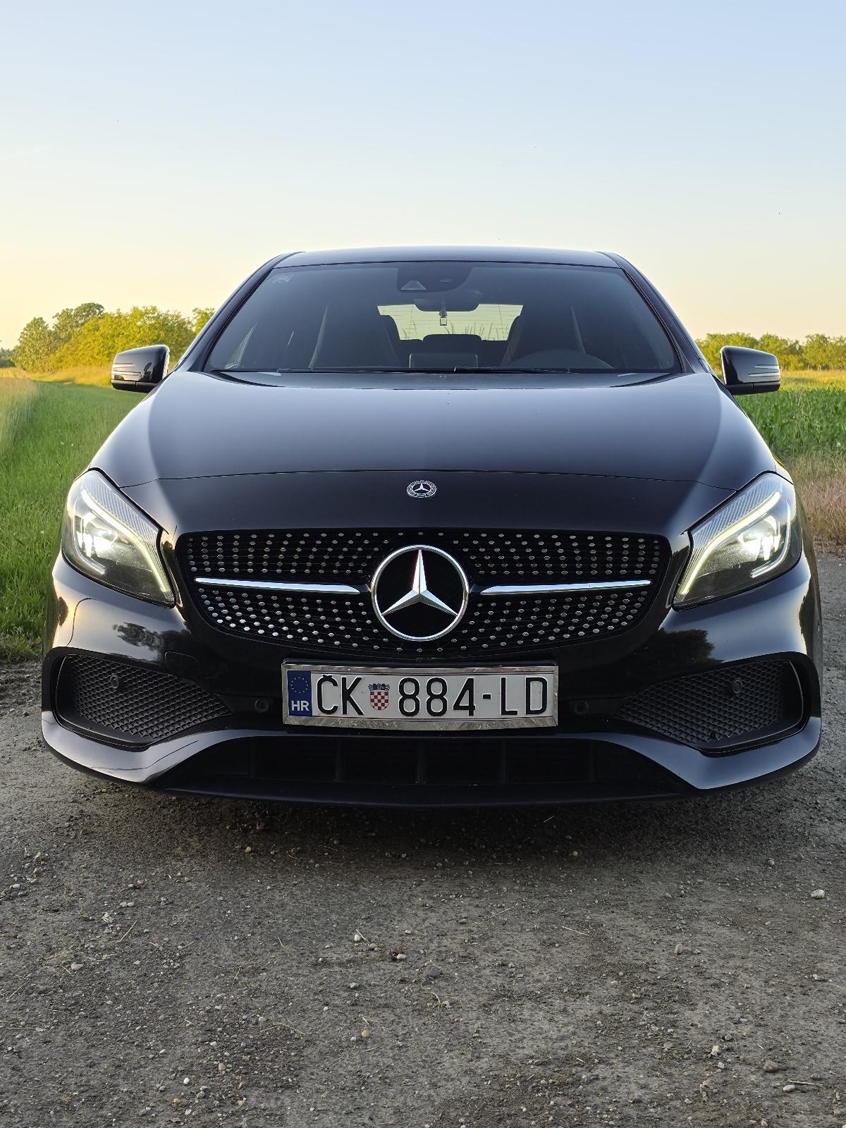 Mercedes-Benz A-klasa A 200 AMG Edition, fotografija 2