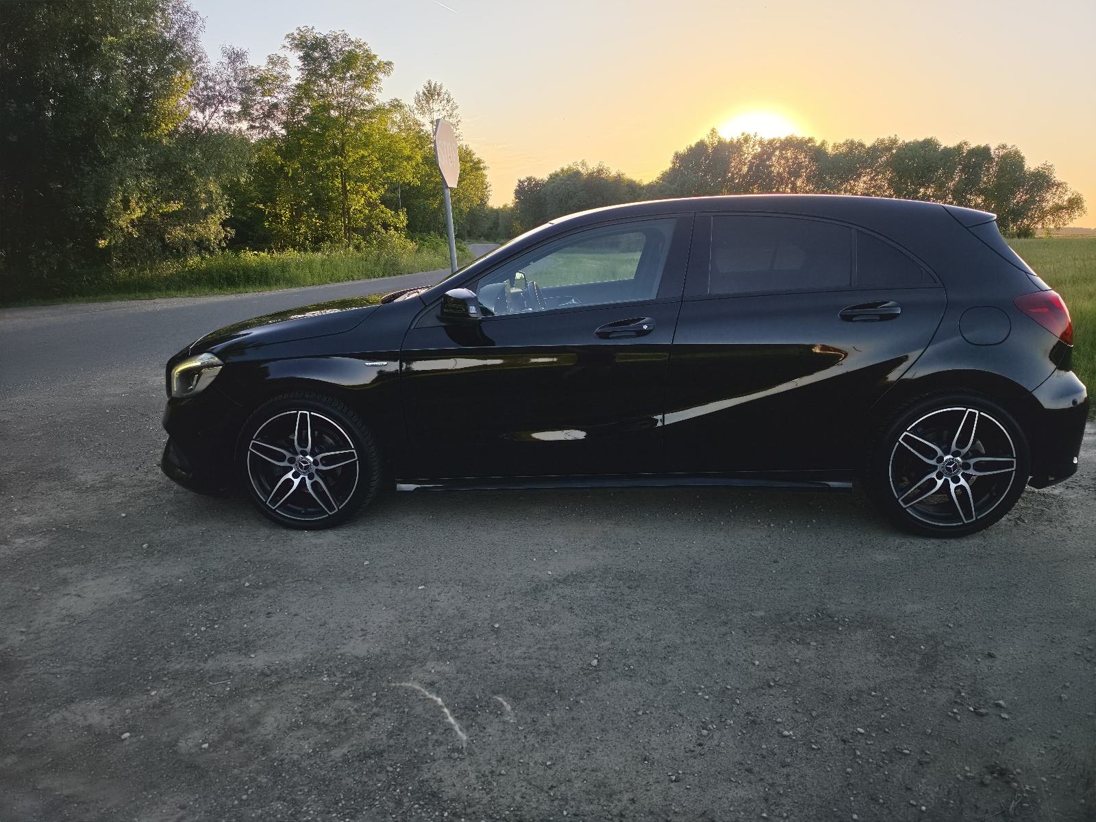 Mercedes-Benz A-klasa A 200 AMG Edition, fotografija 3
