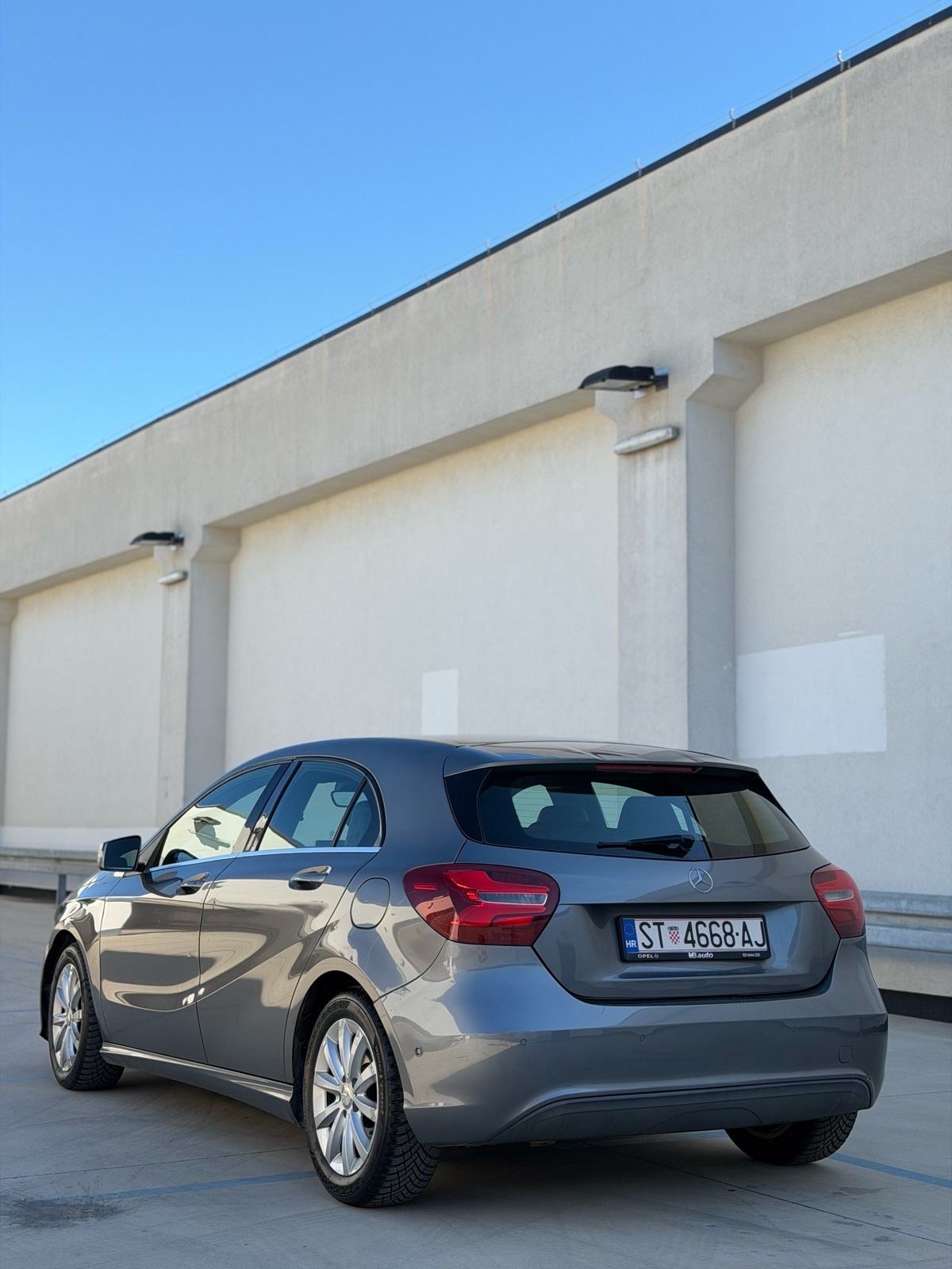 Mercedes-Benz A-klasa A 200 automatik, fotografija 5