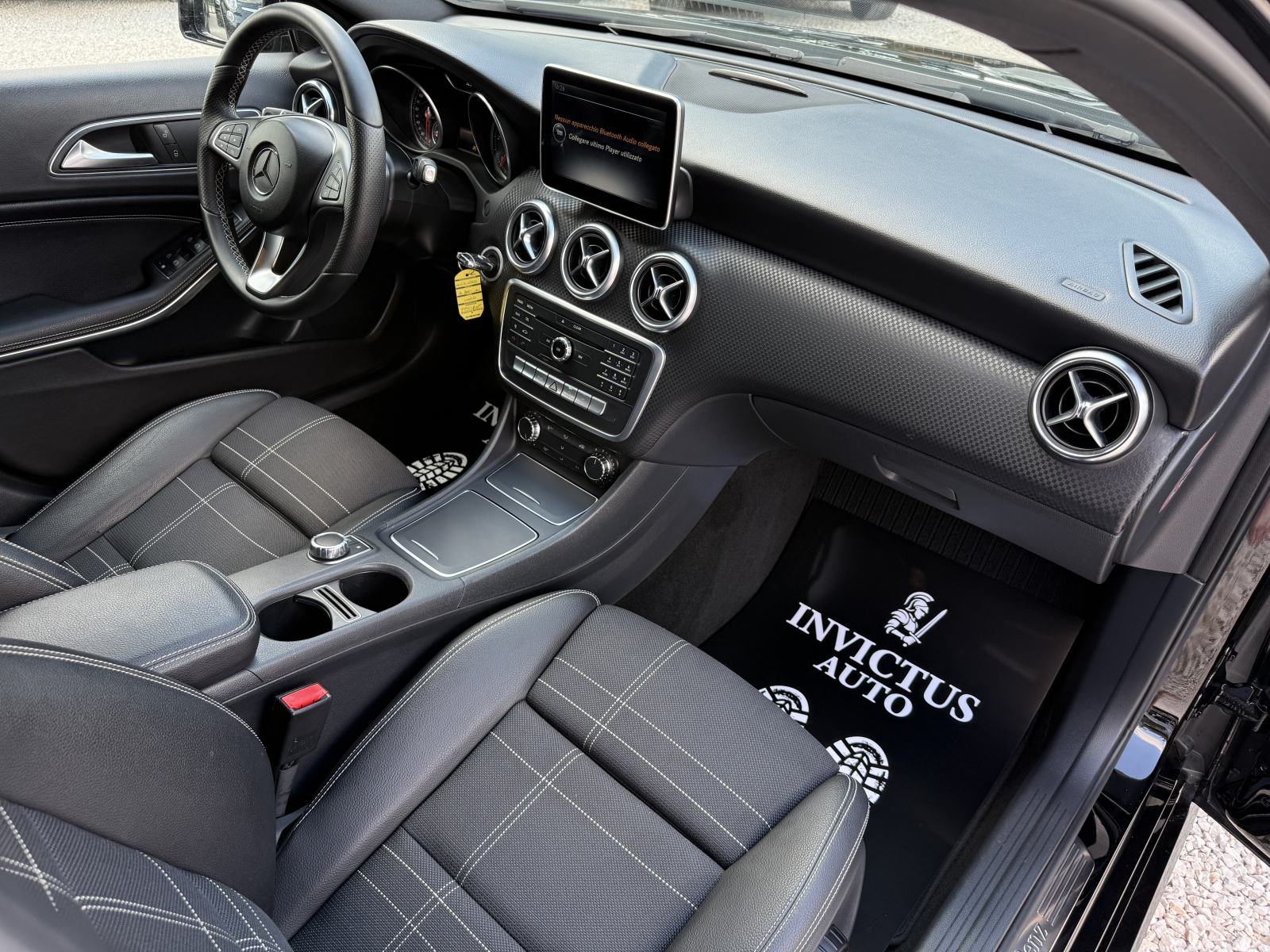 MERCEDES - BENZ A200 2016. Godina Sport *Style* - 137 000 KM - Automat, fotografija 11