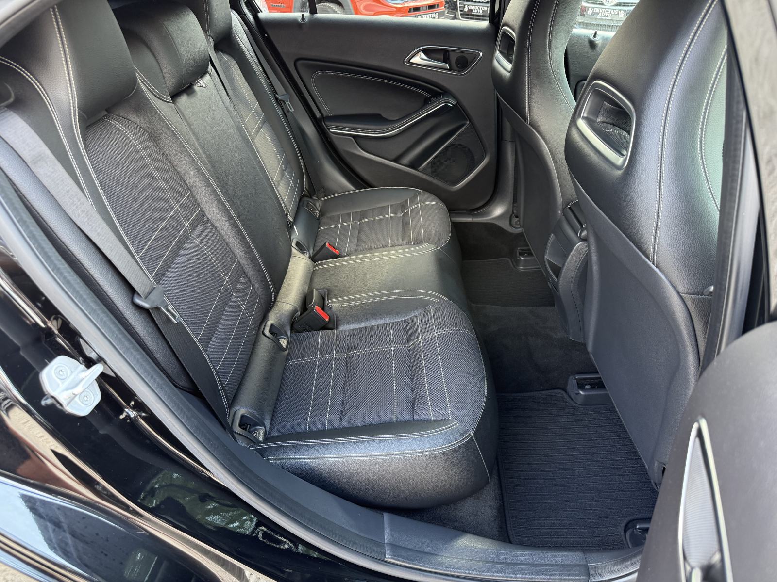 MERCEDES - BENZ A200 2016. Godina Sport *Style* - 137 000 KM - Automat, fotografija 15