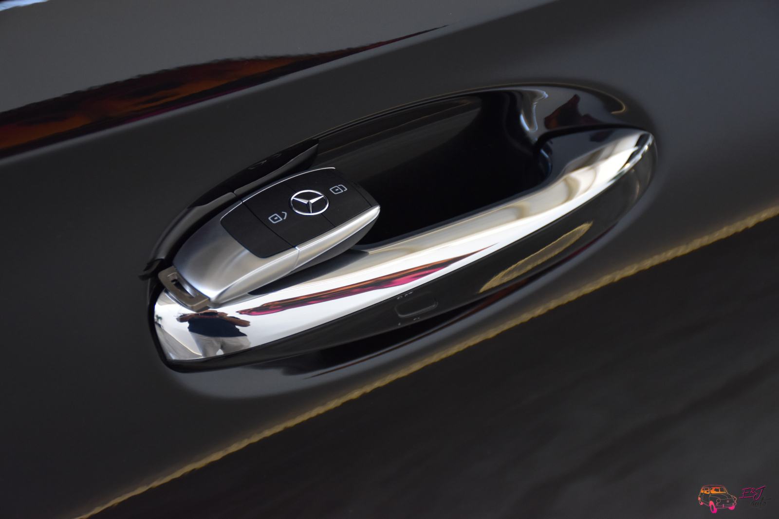 Mercedes-Benz A-klasa A 200 d AMG-LINE KAMERA AMBIENT ASSIST KEYLESS, fotografija 19