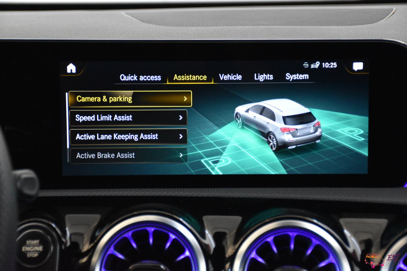 Mercedes-Benz A-klasa A 200 d AMG-LINE KAMERA AMBIENT ASSIST KEYLESS, fotografija 11