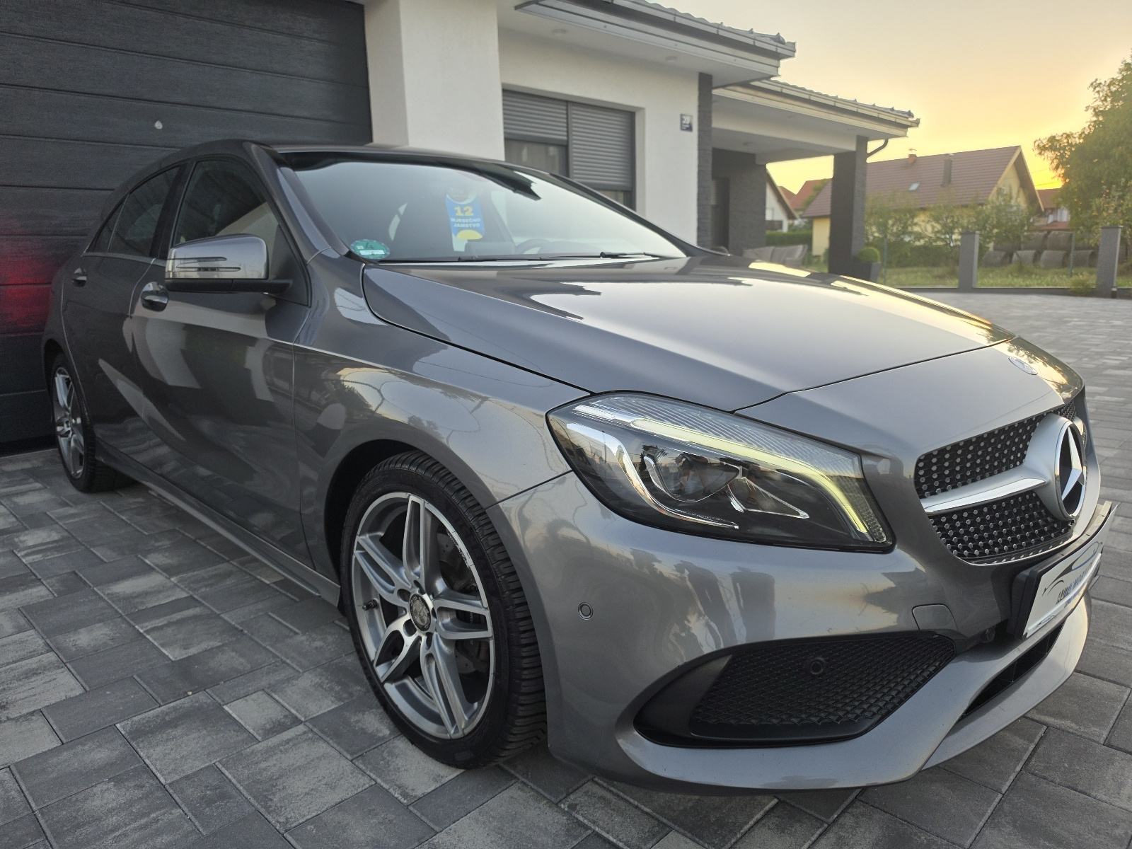 Mercedes-Benz A-klasa A 200d AMG AUTOMATIK FULL LED **GARANCIJA**, fotografija 3