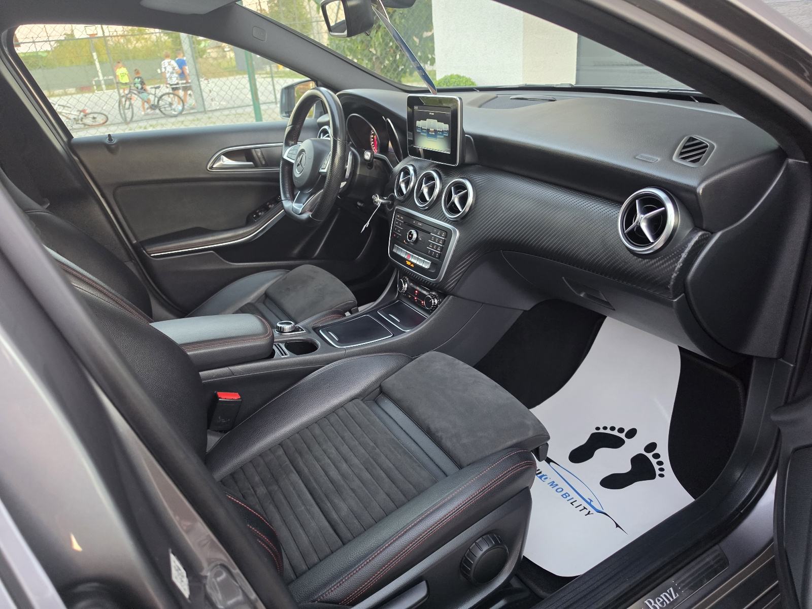 Mercedes-Benz A-klasa A 200d AMG AUTOMATIK FULL LED **GARANCIJA**, fotografija 13