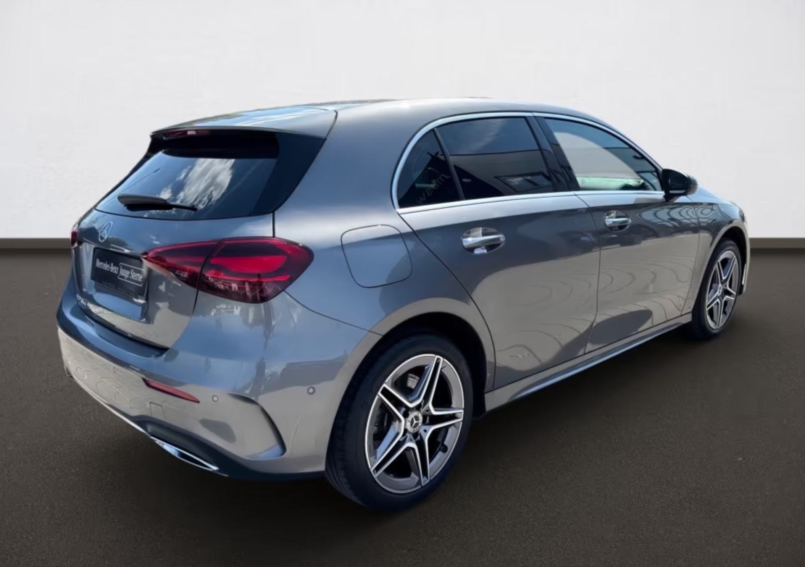 Mercedes-Benz A-klasa A 250e - AMG, AMBIENT, KAMERA, KEYLESS, fotografija 6