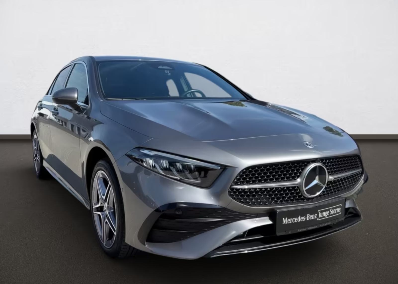 Mercedes-Benz A-klasa A 250e - AMG, AMBIENT, KAMERA, KEYLESS, fotografija 3