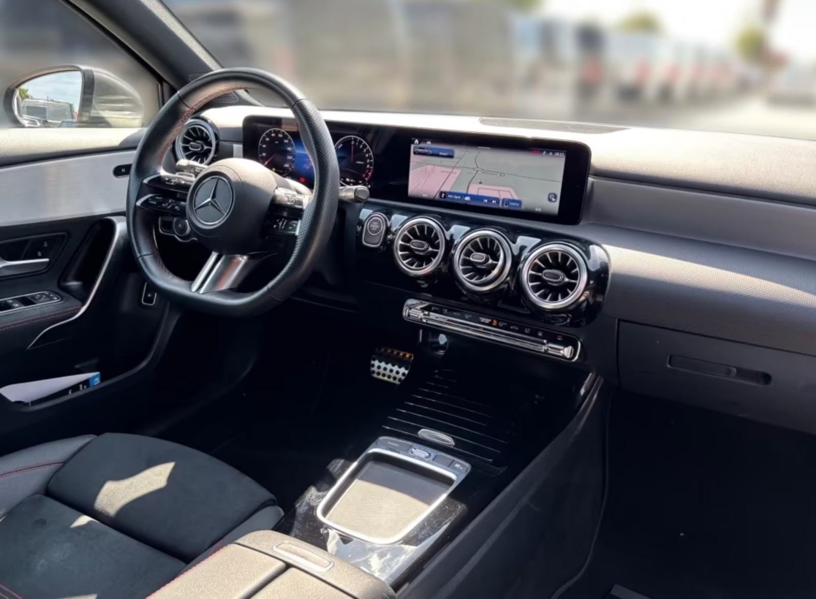 Mercedes-Benz A-klasa A 250e - AMG, AMBIENT, KAMERA, KEYLESS, fotografija 7