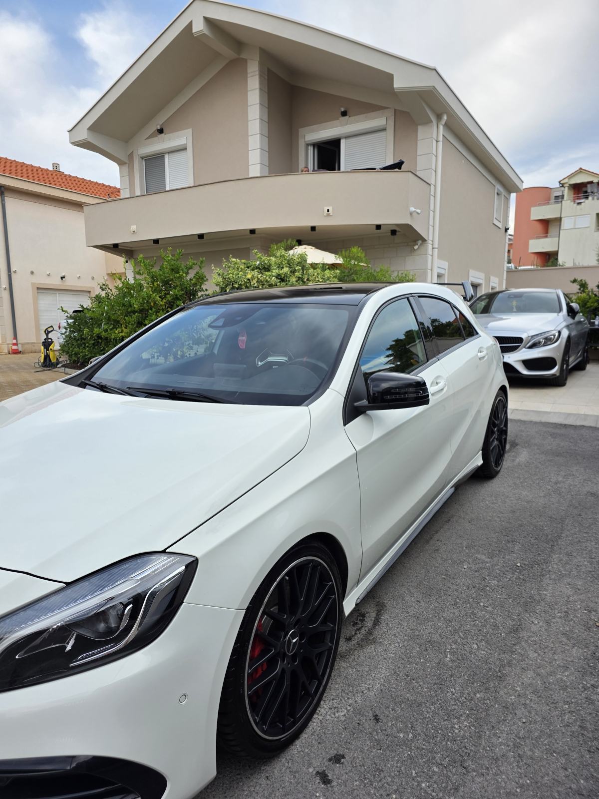 Mercedes-Benz A-klasa A 45 AMG - zamjena za jeftinije vozilo!!!!, pogled izvana - slika 4