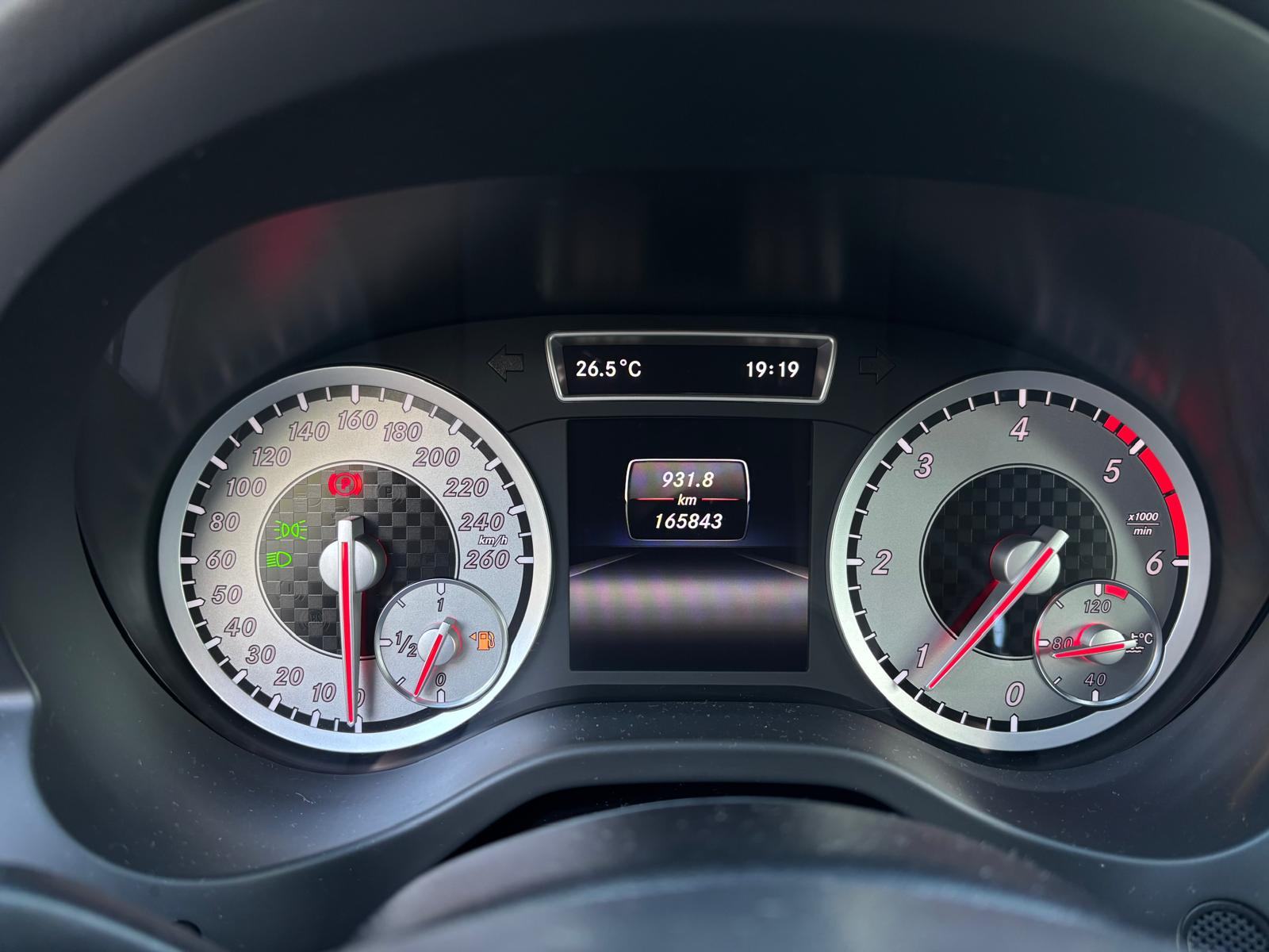Mercedes-Benz A-klasa W176, fotografija 14