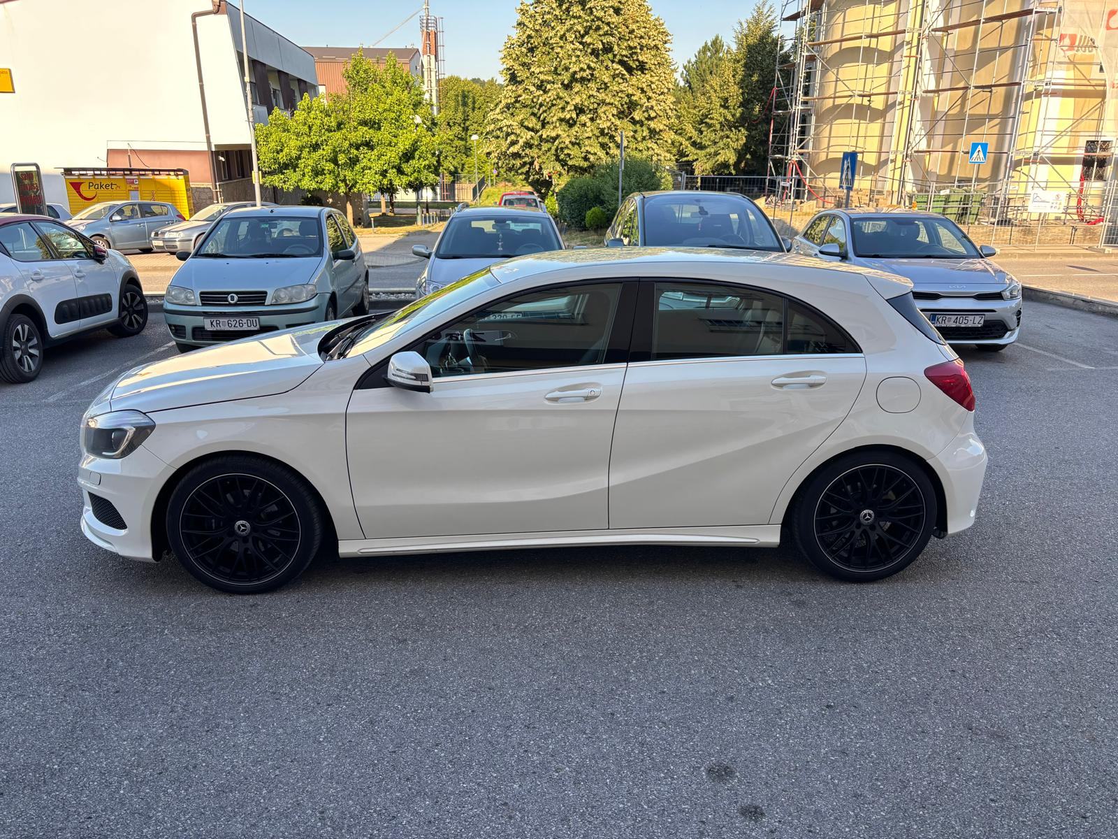 Mercedes-Benz A-klasa W176, fotografija 4