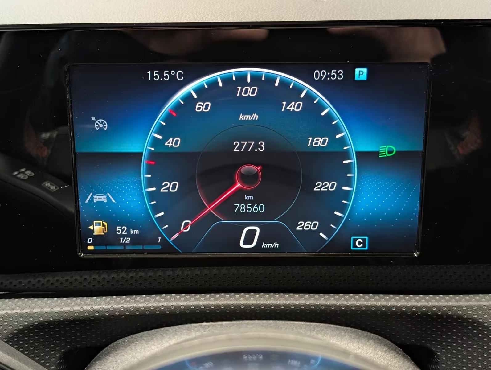 Mercedes-Benz A180 AMG * RJEŠAVAMO LEASING *, fotografija 10