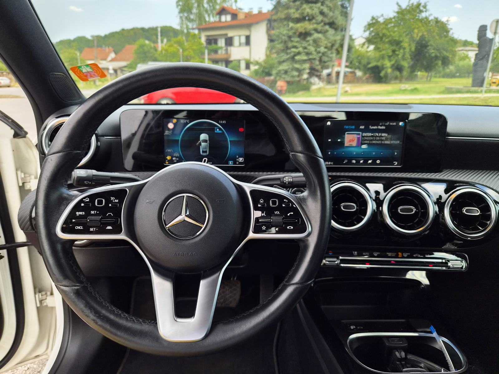 Mercedes-Benz A180d, LIMUZINA, 2020., 7G AUTOMATIK, TOP STANJE, fotografija 15