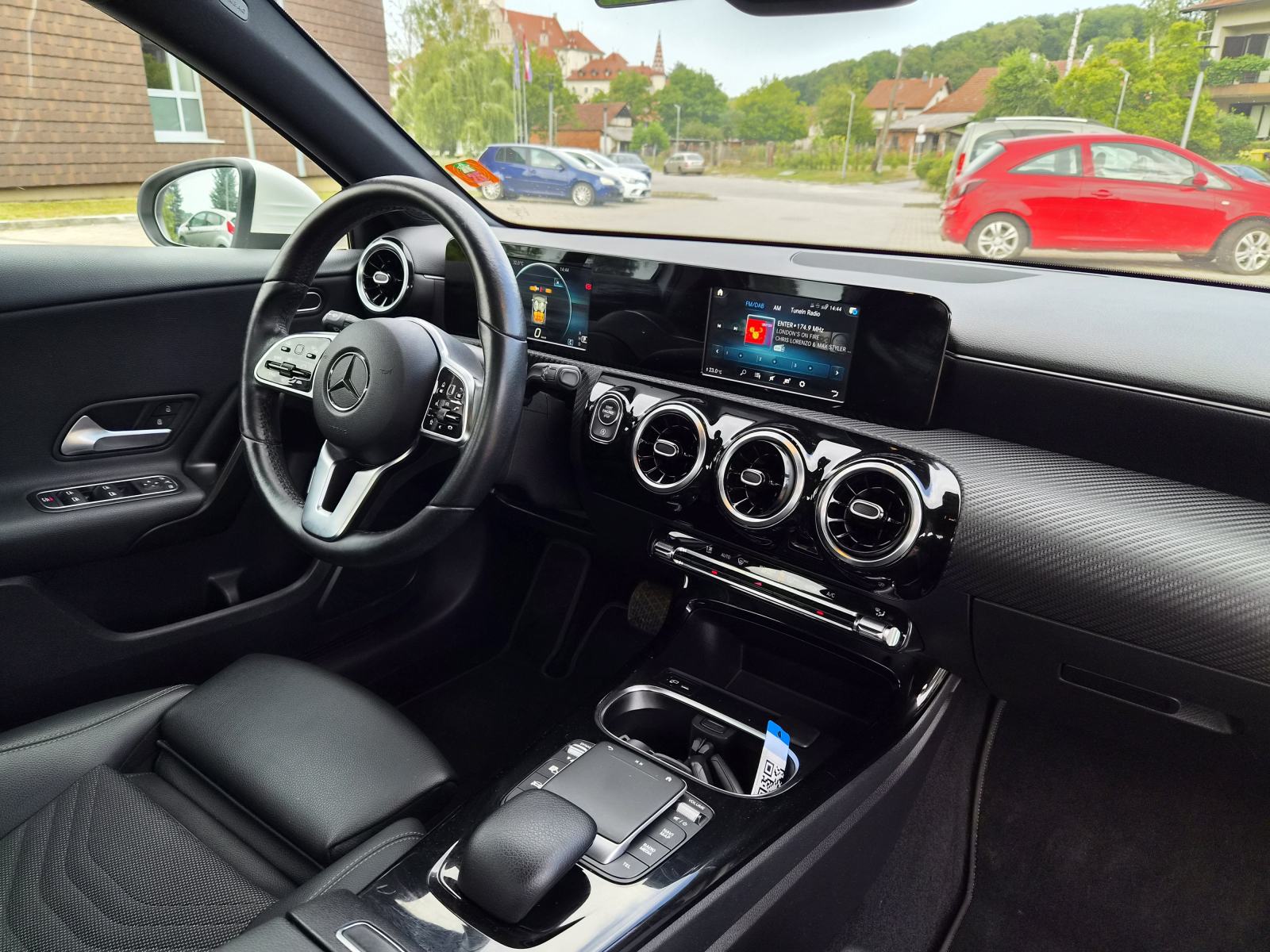 Mercedes-Benz A180d, LIMUZINA, 2020., 7G AUTOMATIK, TOP STANJE, fotografija 18