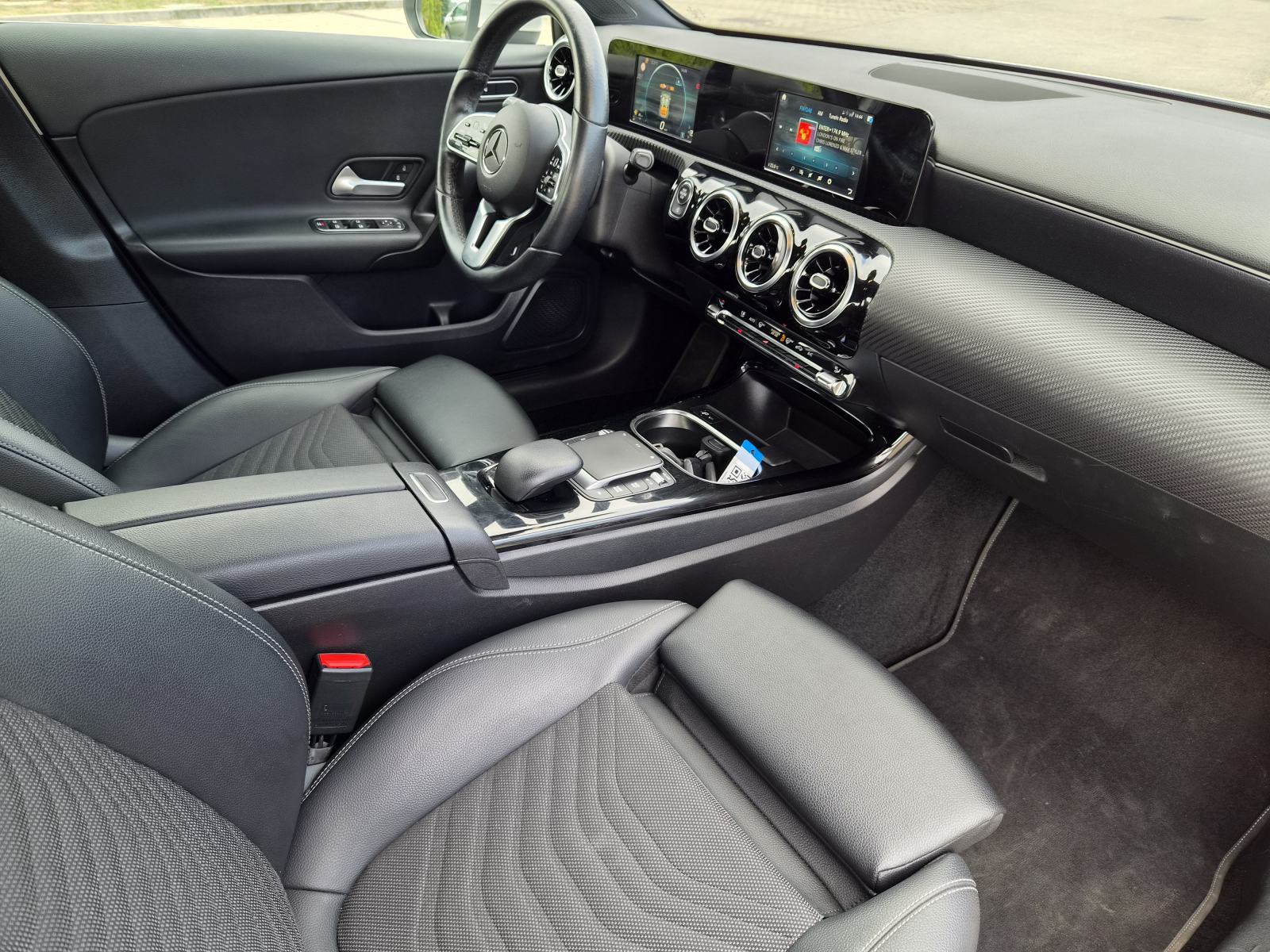 Mercedes-Benz A180d, LIMUZINA, 2020., 7G AUTOMATIK, TOP STANJE, fotografija 19