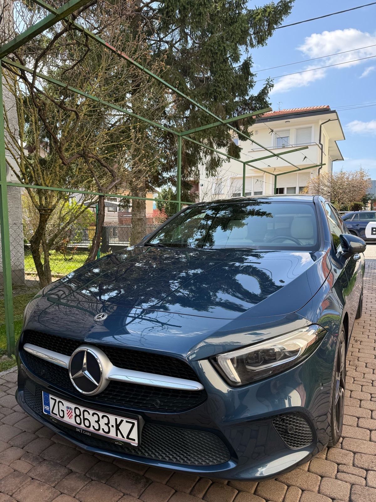 MERCEDES BENZ A180D SPORT, MULTIBEAM, EL SJEDALA, MEMORIJA, PANO, AMBI, fotografija 2