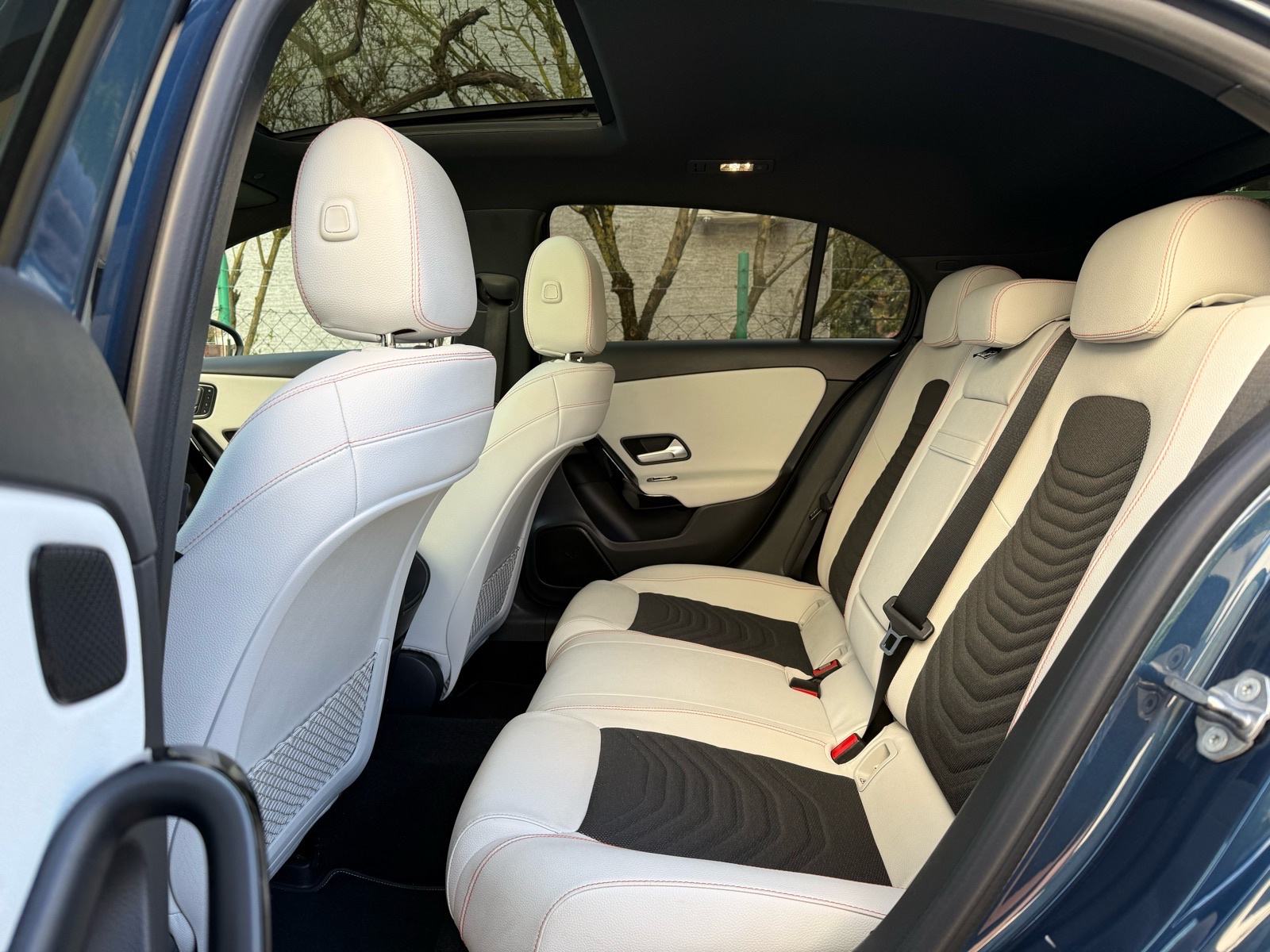 MERCEDES BENZ A180D SPORT, MULTIBEAM, EL SJEDALA, MEMORIJA, PANO, AMBI, fotografija 9