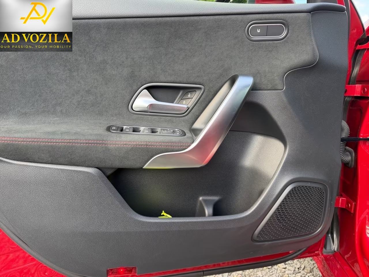 Mercedes-Benz A200 AMG manual Kamera LED kuka €33.700, fotografija 8