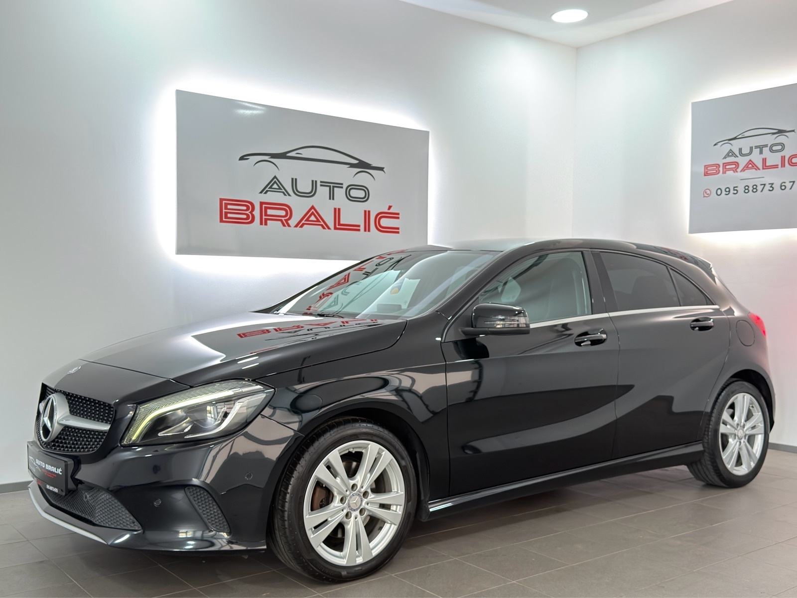 ♦️MERCEDES-BENZ A200CDI♦️JAMSTVO♦️URBAN~MATRIX~LED~NAVI~ACC~MOD2017♦️, pogled izvana - slika 1