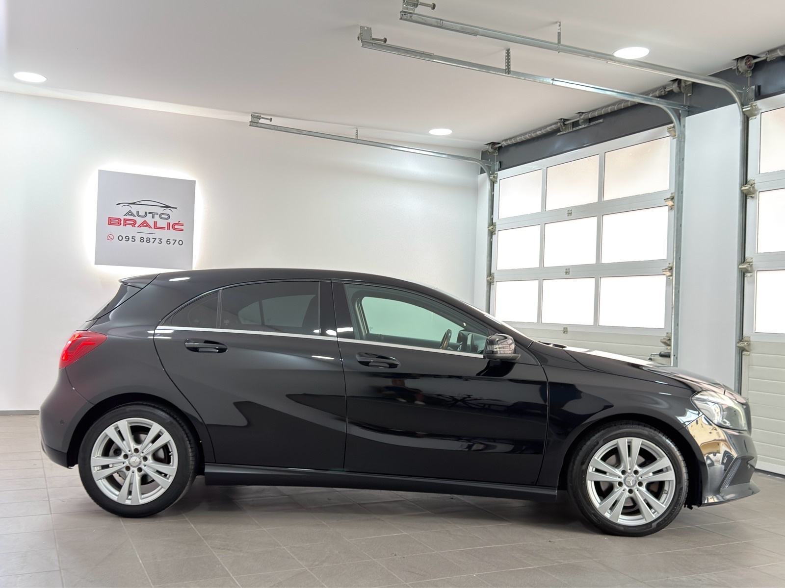 ♦️MERCEDES-BENZ A200CDI♦️JAMSTVO♦️URBAN~MATRIX~LED~NAVI~ACC~MOD2017♦️, pogled izvana - slika 5