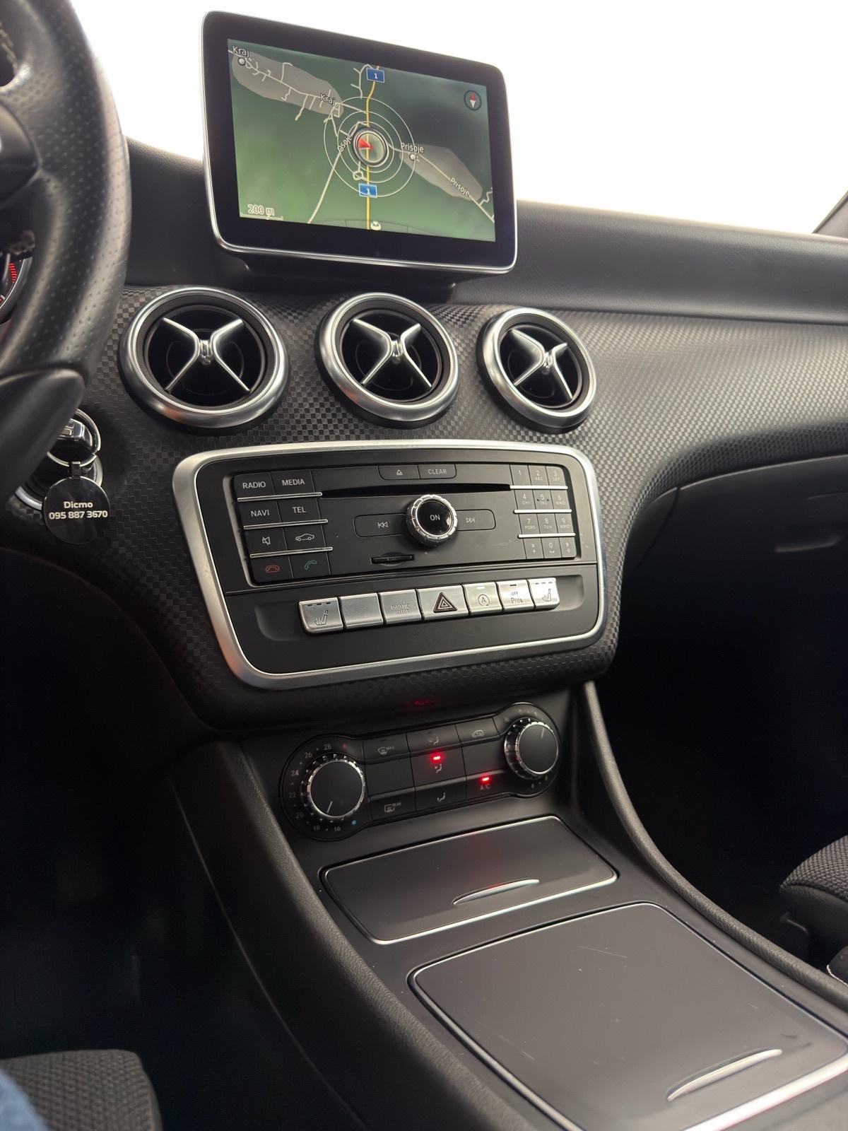 ♦️MERCEDES-BENZ A200CDI♦️JAMSTVO♦️URBAN~MATRIX~LED~NAVI~ACC~MOD2017♦️, fotografija 20