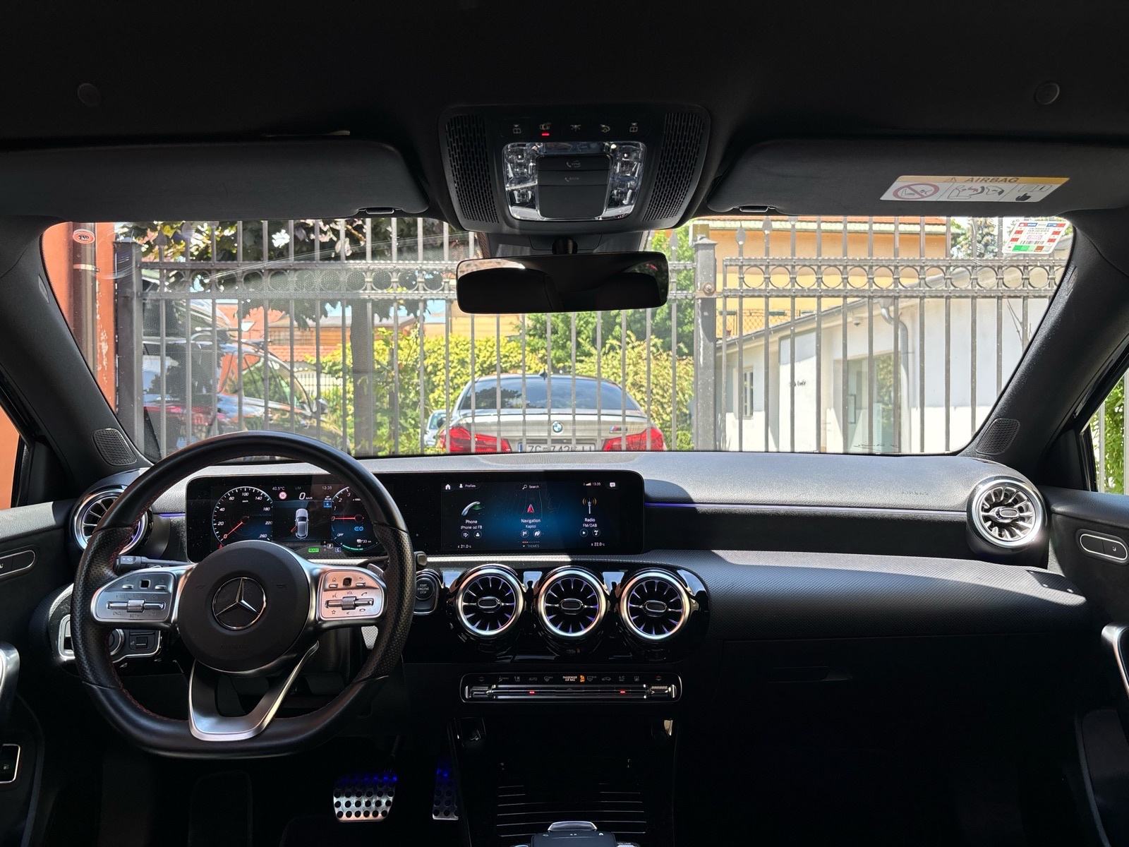 Mercedes-Benz A250e, AMG line, Tvornicka garancija, fotografija 12