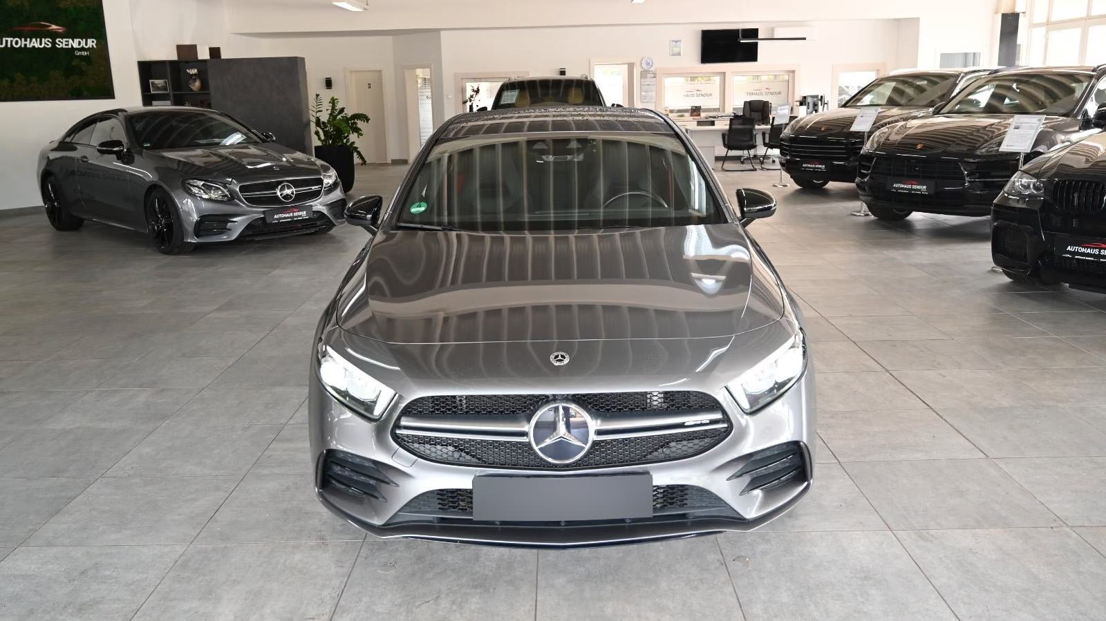 Mercedes-Benz A35 AMG 4M | 306KS | LED | NAVI | KAMERA | ALCANTARA, pogled izvana - slika 2