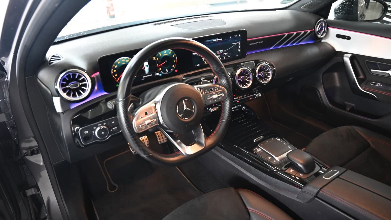 Mercedes-Benz A35 AMG 4M | 306KS | LED | NAVI | KAMERA | ALCANTARA, fotografija 10