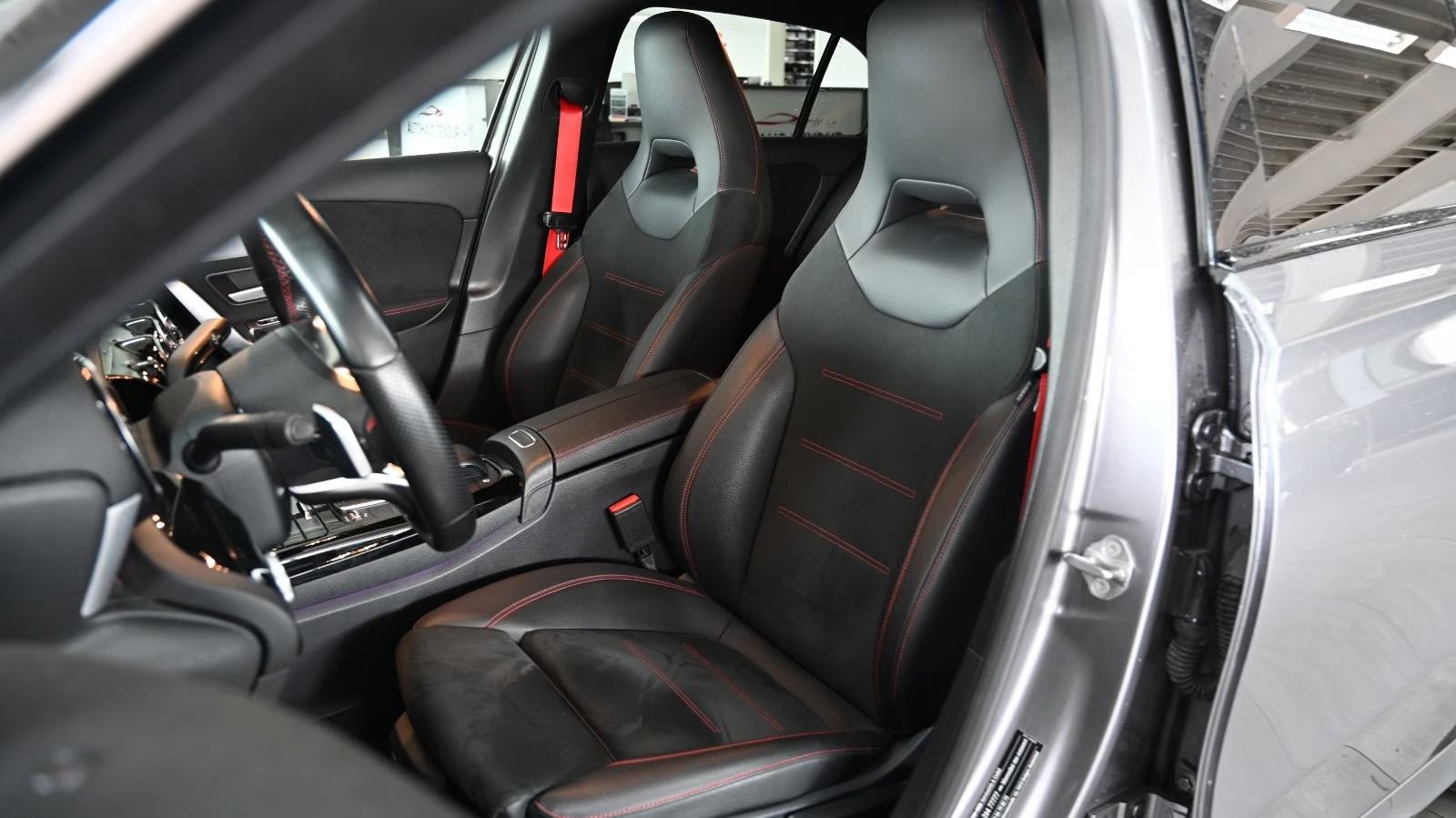 Mercedes-Benz A35 AMG 4M | 306KS | LED | NAVI | KAMERA | ALCANTARA, fotografija 11