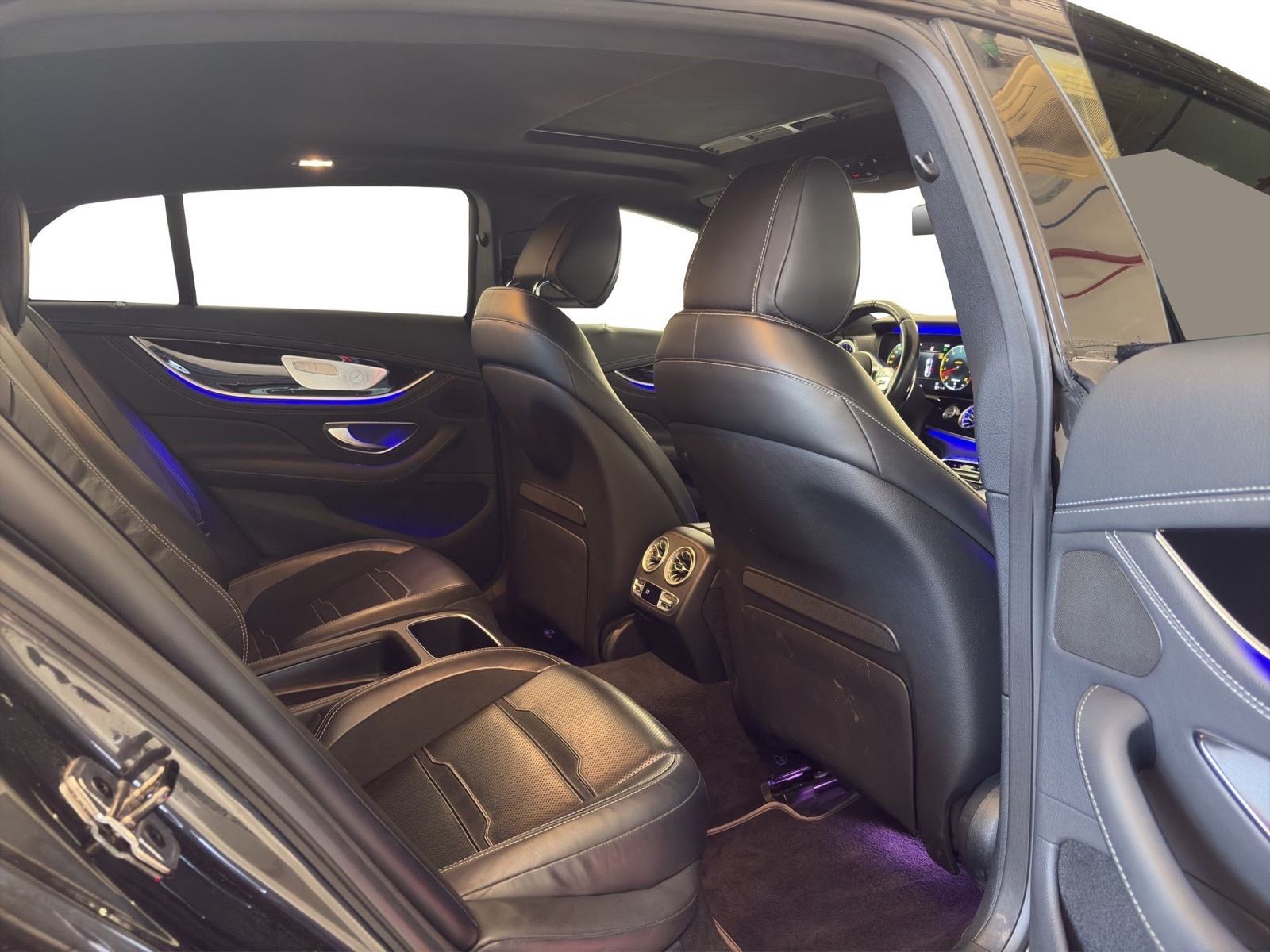 Mercedes-Benz AMG GT 63 4MATIC+, fotografija 14