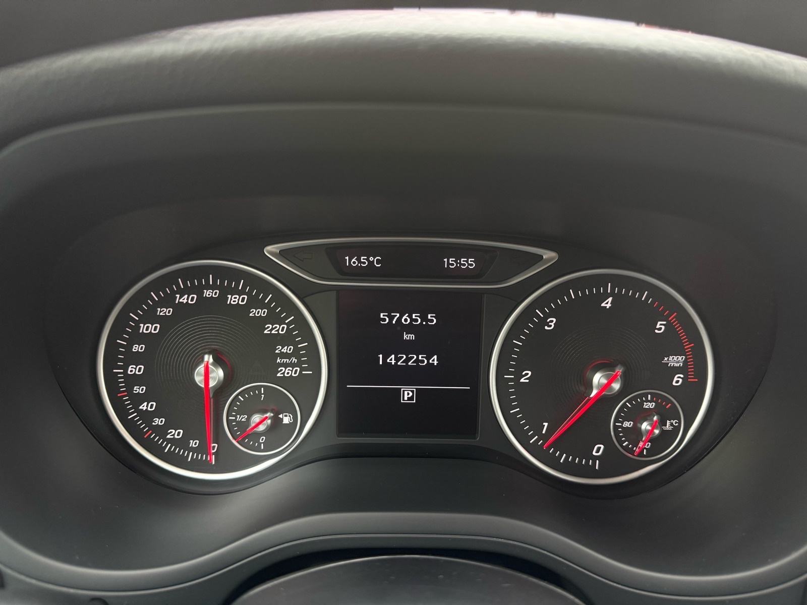 Mercedes-Benz B 180 CDI ***142.000km*** 1.Vlasnik, 2015.godina, fotografija 12