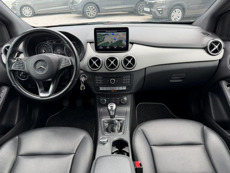 Mercedes-Benz B 180 d *EXCLUSIVE EDITON*LED SVJETLA*P.D.C*FULL, fotografija 13