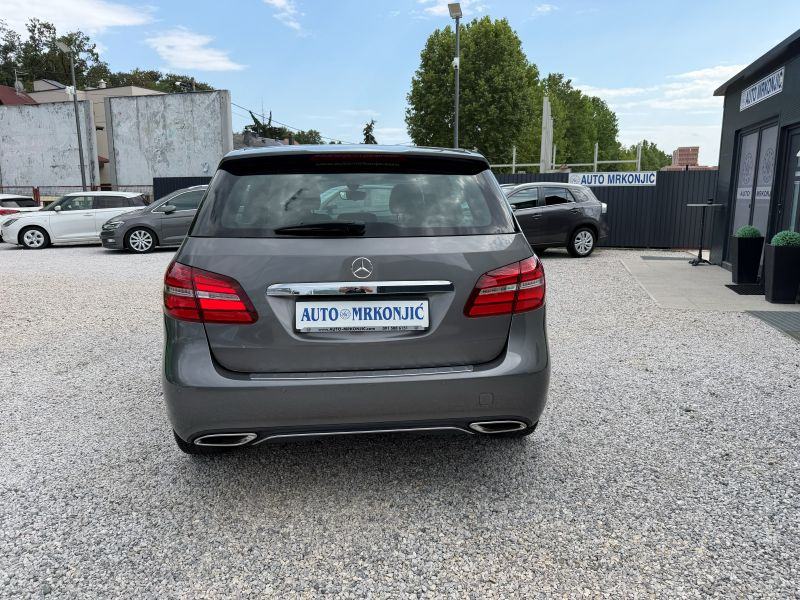 Mercedes-Benz B 180 d *EXCLUSIVE EDITON*LED SVJETLA*P.D.C*FULL, pogled izvana - slika 5