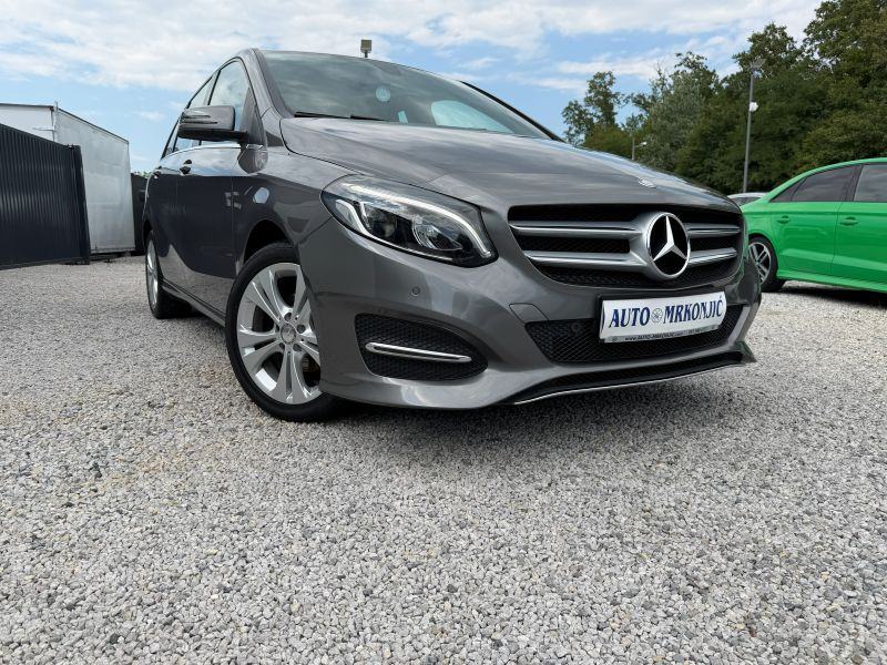 Mercedes-Benz B 180 d *EXCLUSIVE EDITON*LED SVJETLA*P.D.C*FULL, fotografija 19